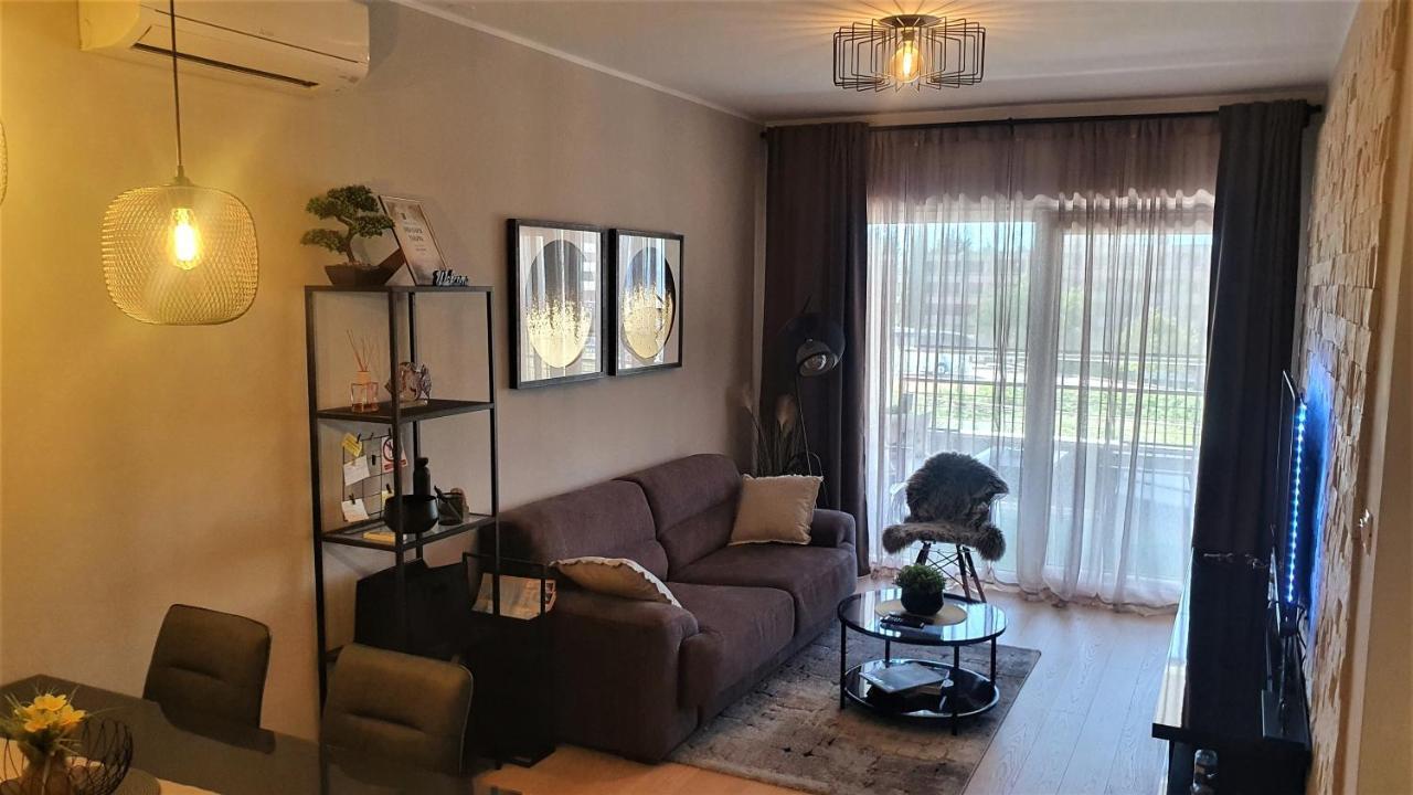 Luxury Apartment 4Seasons With Garage Split Exterior foto